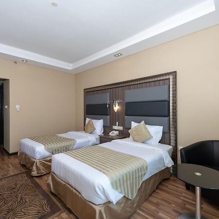 Pearl Swiss Hotel Dubai Dış mekan fotoğraf