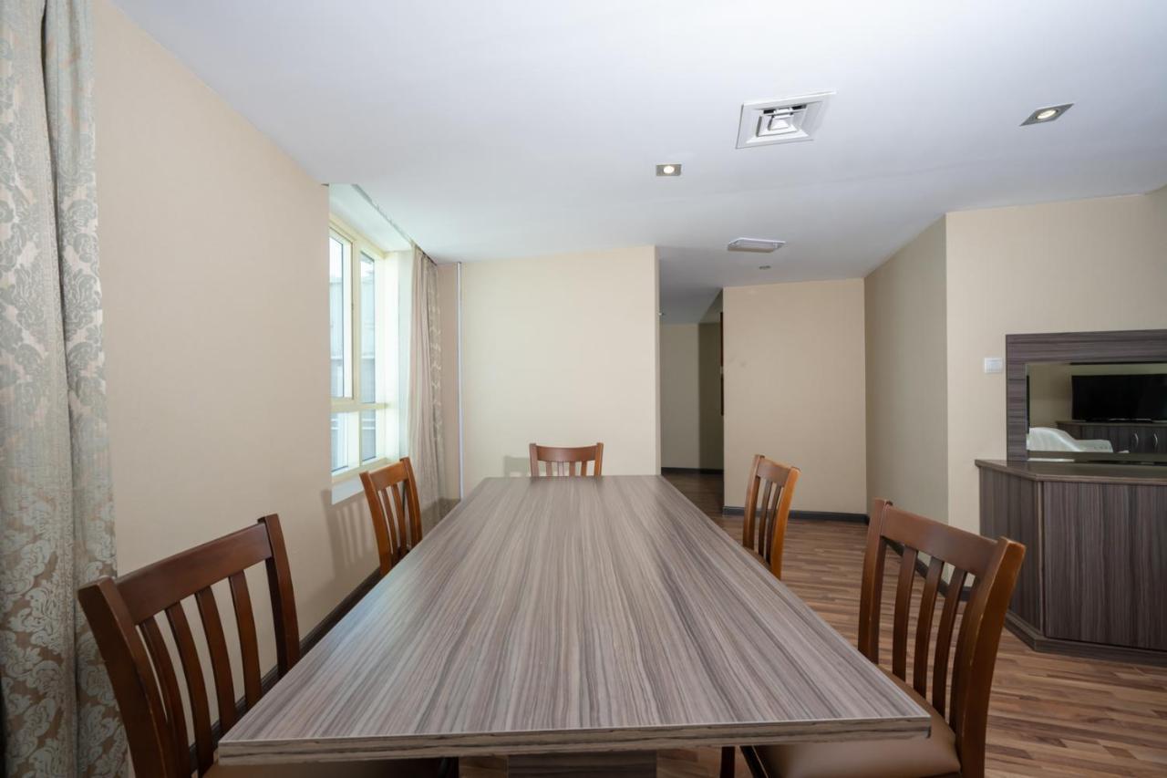 Pearl Swiss Hotel Dubai Dış mekan fotoğraf