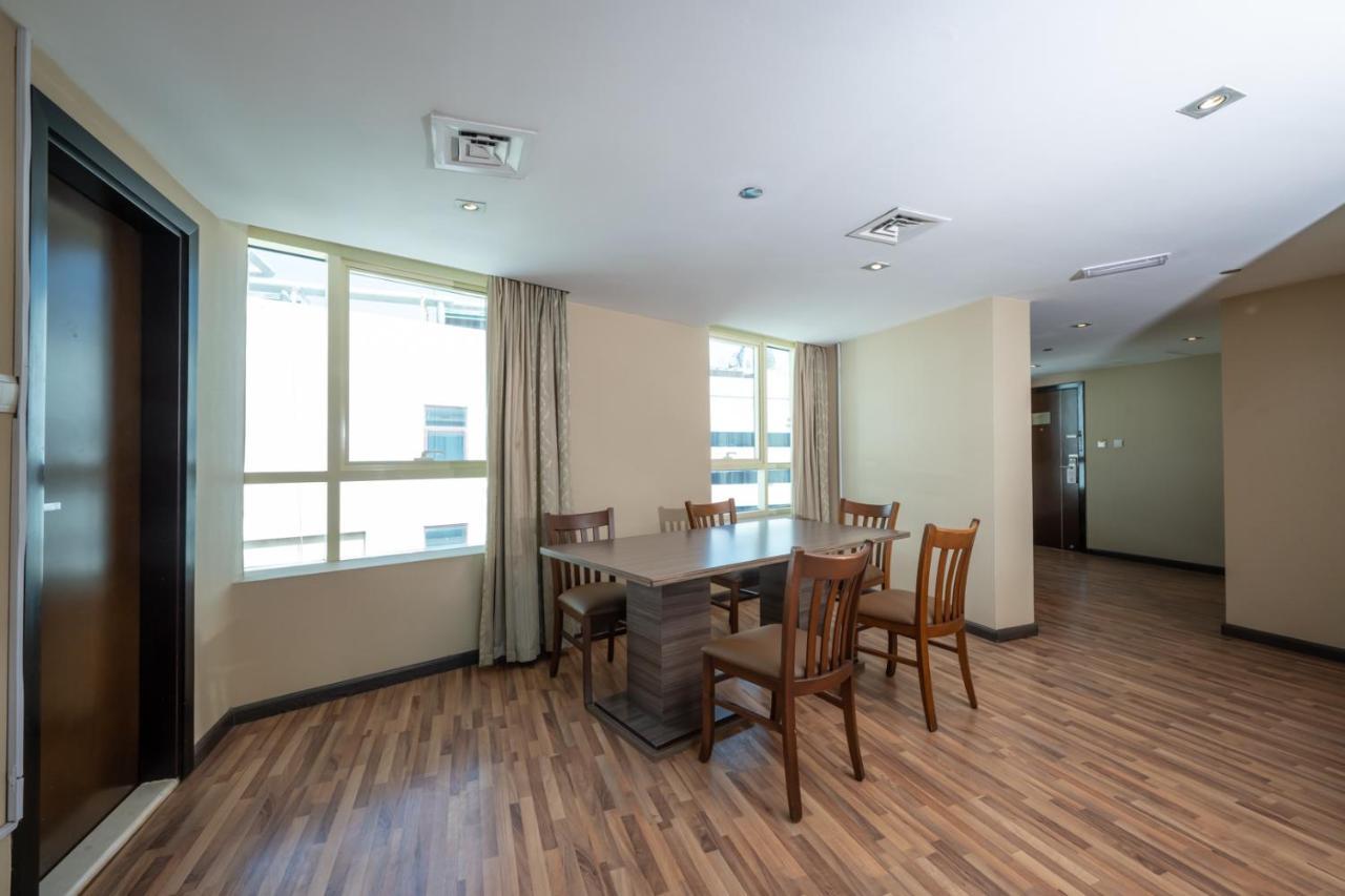 Pearl Swiss Hotel Dubai Dış mekan fotoğraf